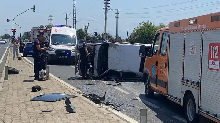 Aydın-Denizli kara yolunda zincirleme kaza: 4 kişi yaralandı