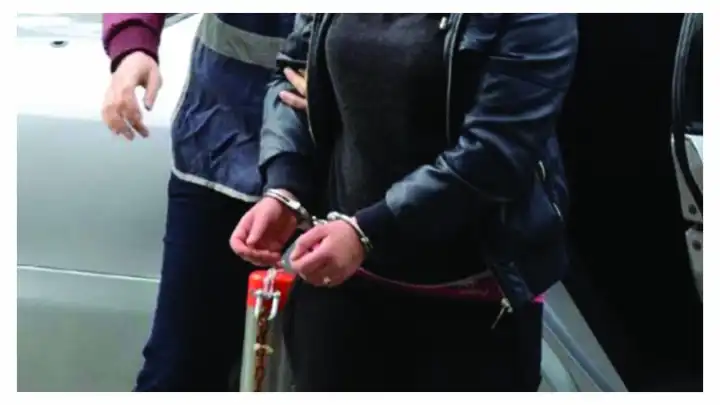 Manisa'da kızını öldüren kadın tutuklandı
