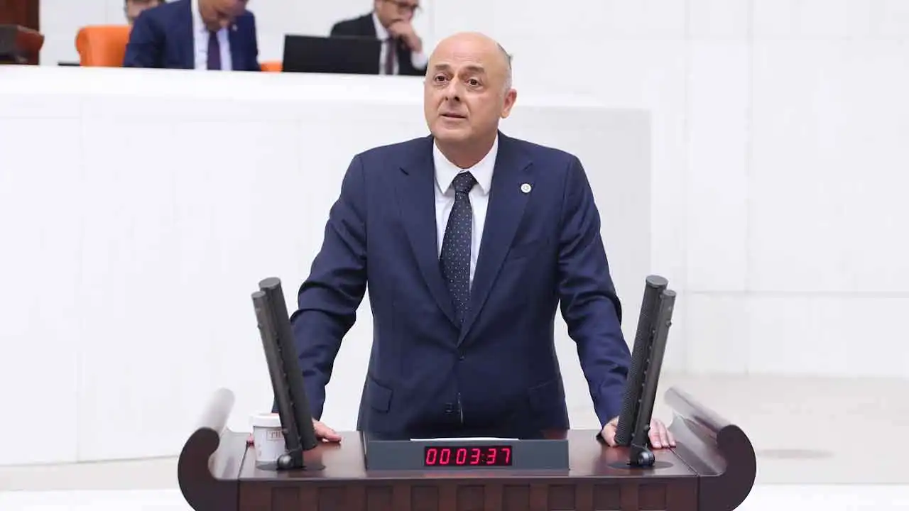 Özlale köy enstitülerinin mimarını andı haberinin görseli