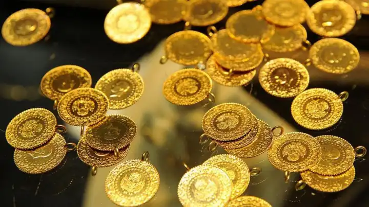 Altın fiyatlarında yön aşağı döndü! 24 Haziran Salı gram altın ne kadar? İZKO canlı altın fiyatları