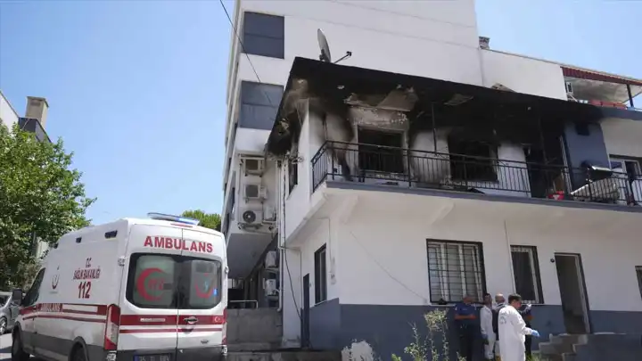 İzmir haber: Bornova'da KOAH hastası kadın evinde çıkan yangında öldü