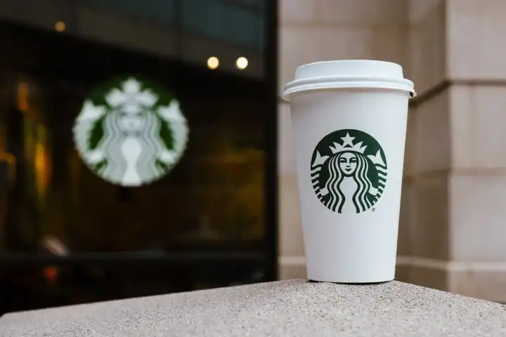 Kahve devi Starbucks satılıyor mu? Satış iddialarına yanıt geldi