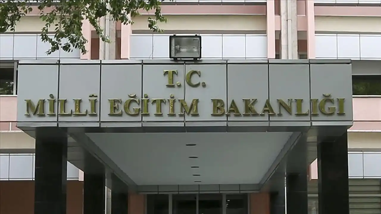 MEB'den LGS açıklaması: Sınav güvenliğine gölge düşürecek herhangi bir olumsuzluk yok haberinin görseli
