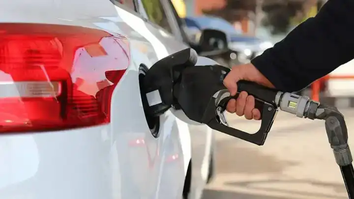 Motorine indirim geldi, tabela değişti: 24 Haziran güncel akaryakıt fiyatları… Benzine indirim var mı?