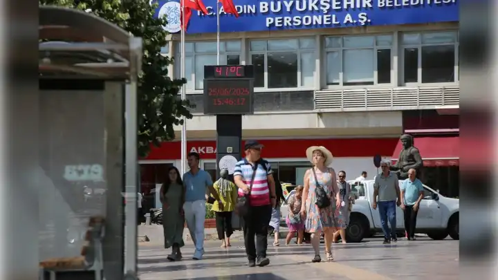 İzmir Menderes'te feci kaza: 1 kişi hayatını kaybetti
