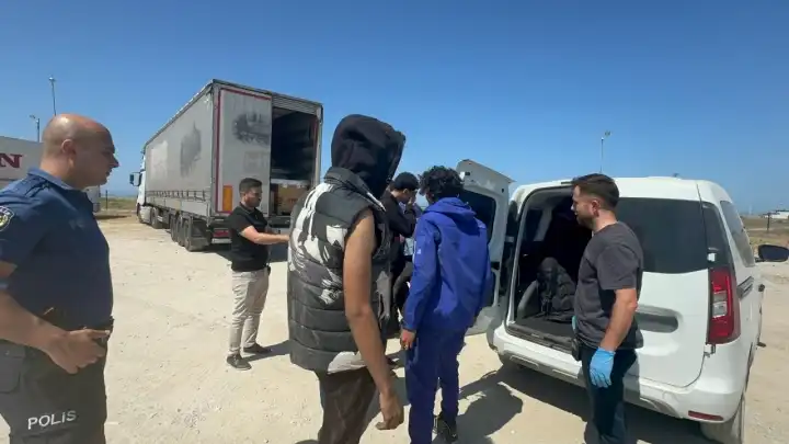 Kendilerini İtalya'da sandılar ama burası Sakarya