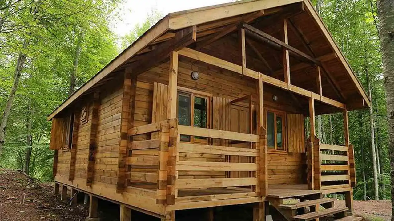 Sapanca’daki gizli kamera skandalı sonrası bungalov söküldü haberinin görseli