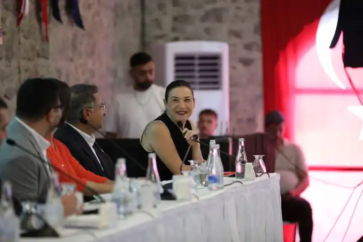 Başkan Sengel’den Roman vatandaşlar için ortak yaşam ve eşitlik vurgusu