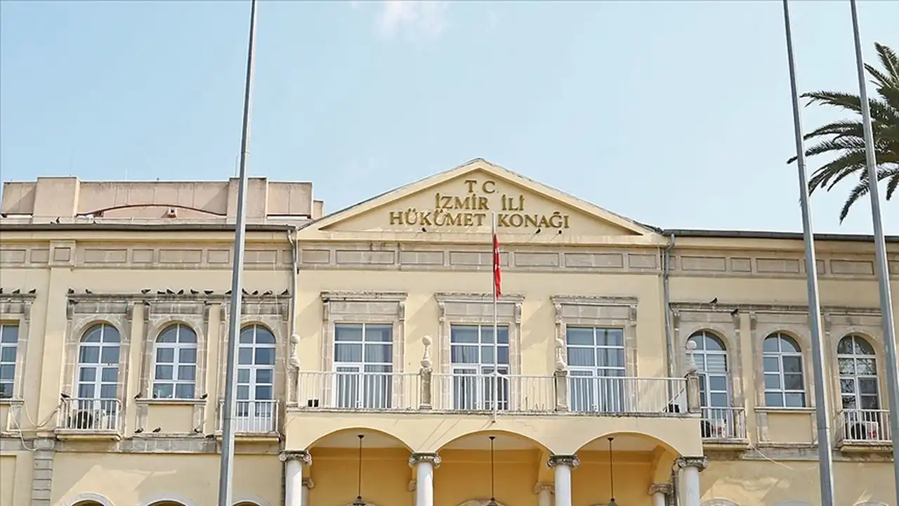 İzmir Valiliği’nden Onur Haftası etkinliklerine 3 günlük yasak haberinin görseli