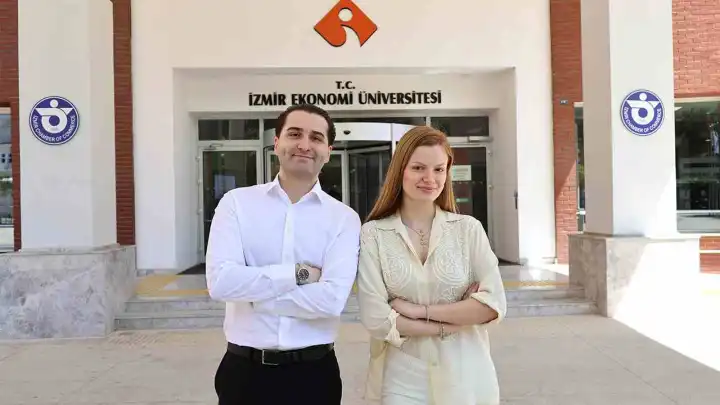 İzmirli genç hukukçulara Avrupa bileti