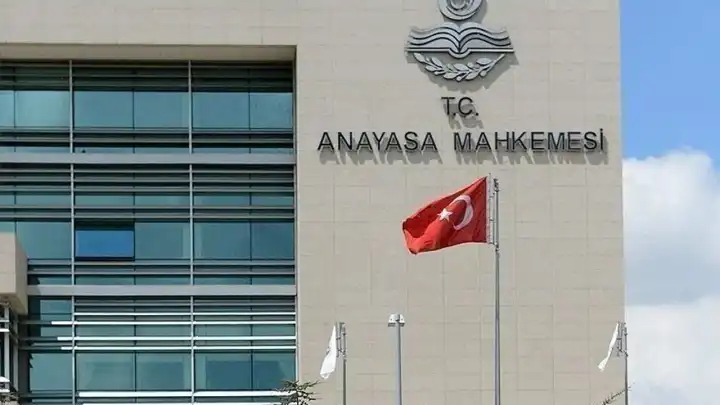Memurların disiplin cezası zamanaşımına iptal kararı!