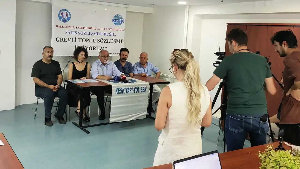 Yapı-Yol Sen’den TİS çıkışı: Tüm meydanları TİS masası haline getireceğiz haberinin görseli