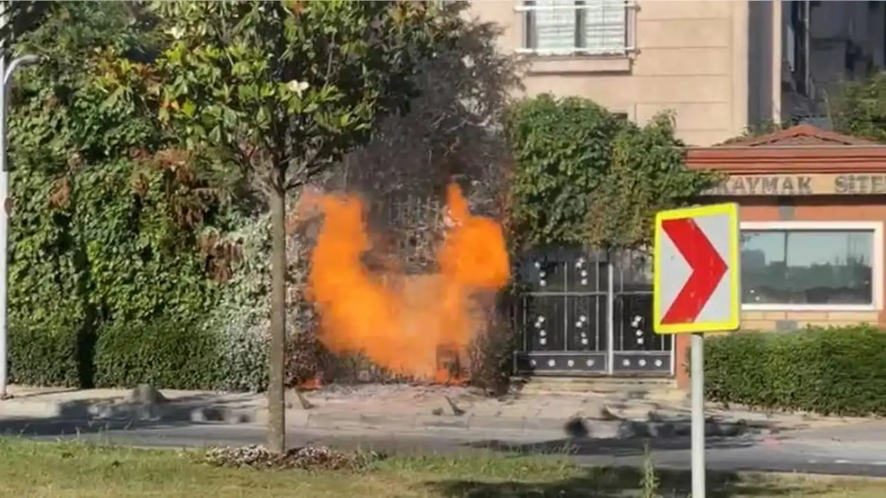 Başakşehir’de elektrik kablolarında yangın: Alevler doğalgaz kutusuna sıçradı! haberinin görseli