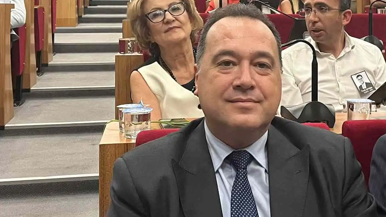 Başkan Dutlulu’dan Kurultay tepkisi: Biz Manisalıyız, genel başkancıyız haberinin görseli