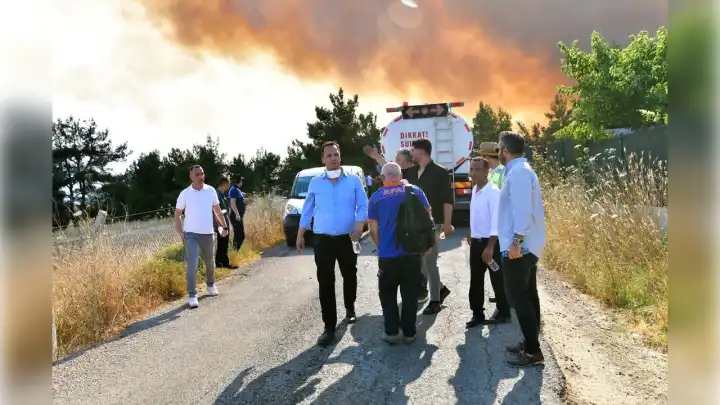 Başkan Ömer Eşki yangın bölgesinde