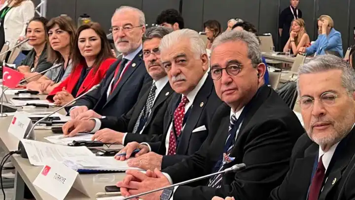 CHP’li Kılıç Akdeniz işbirliği için Malaga’da