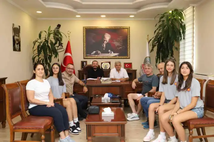 Ödemişli voleybolculardan büyük başarı