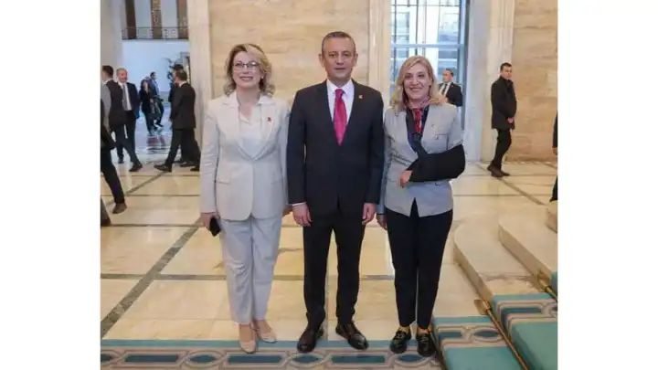 CHP’de kritik dava öncesinde Kurun’dan Özel’e tam destek