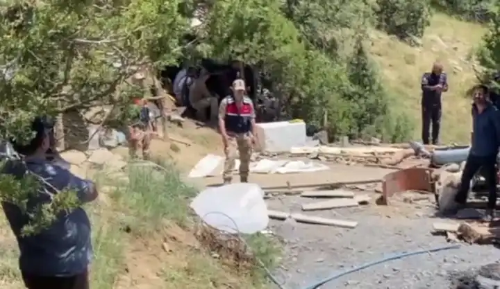 Erzurum'da taş ocağında göçük: 3 işçi hayatını kaybetti