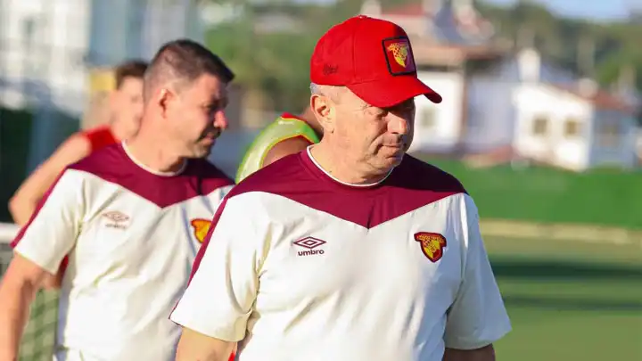 Göztepe yeni sezon mesaisi başladı 