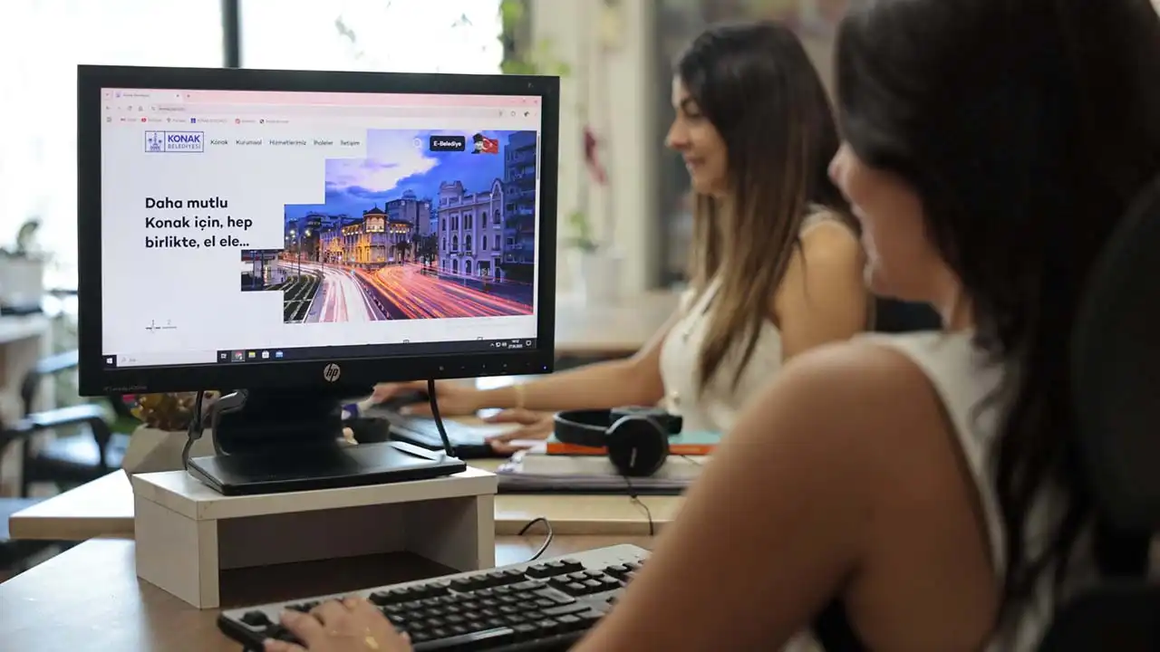 Konak Belediyesi’nin web sitesi yenilendi haberinin görseli