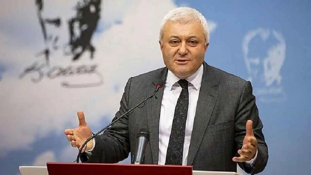 Özkan’dan yangın açıklaması: Ağır kayıplar veriyoruz haberinin görseli