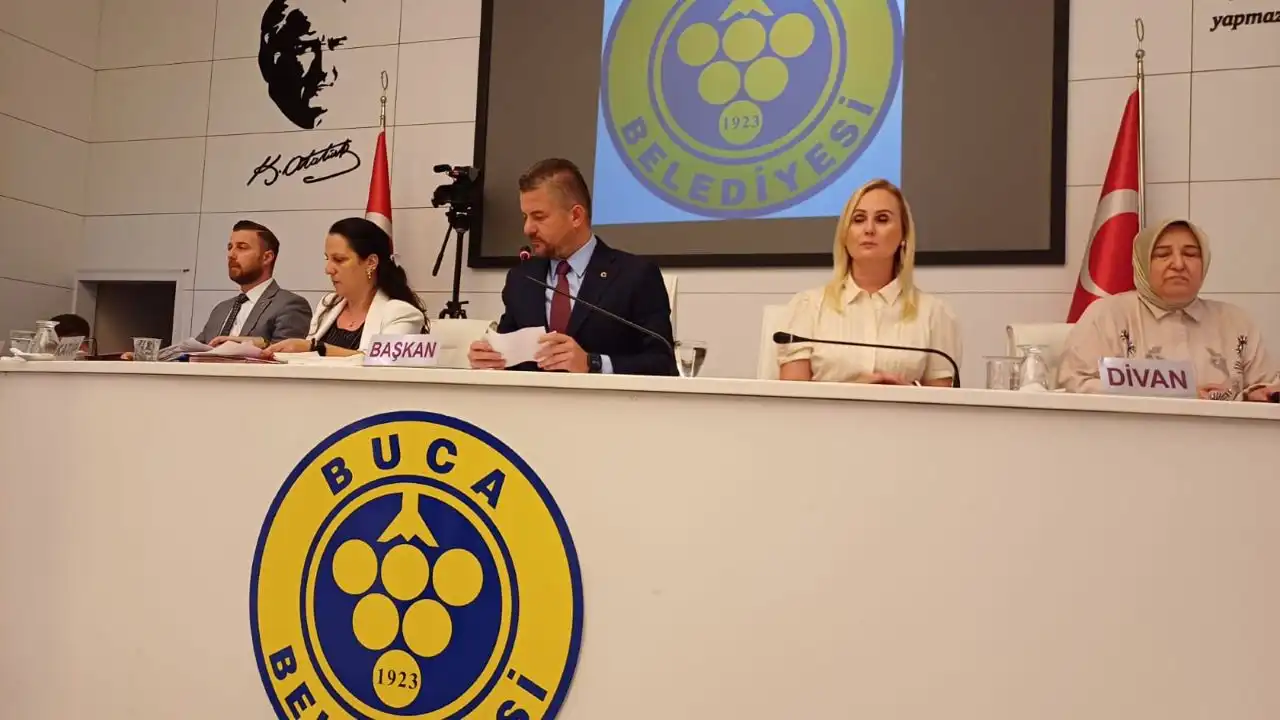 Buca Meclisi’nde 'kesinti' gerilimi  haberinin görseli