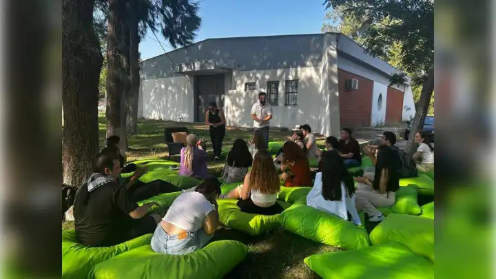 Egeli öğrenciler masallarla kampüste buluştu