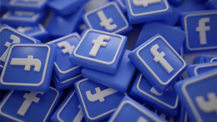 Facebook’un yeni ‘bulut işleme’ uyarısı gizlilik endişesi yarattı: Tüm fotoğraflara erişim istiyor!