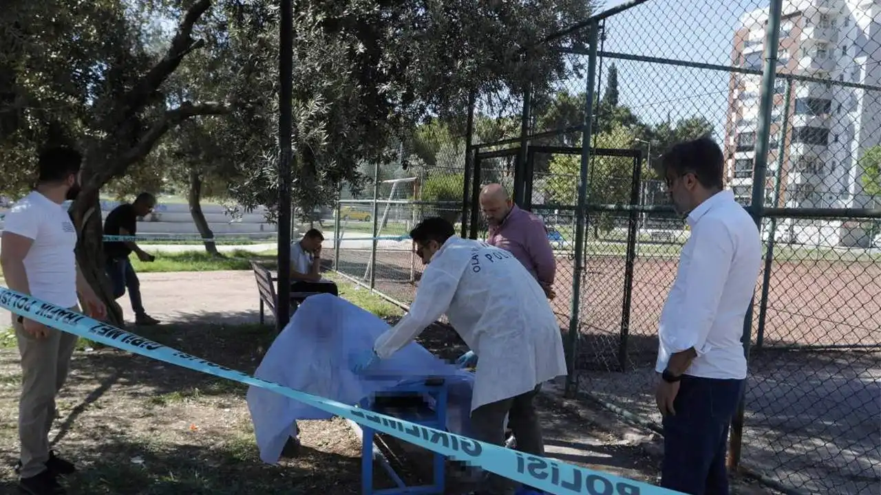 Hastaneden taburcu oldu, parkta ölü bulundu! haberinin görseli