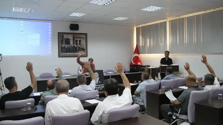 Manisa’da spor tesisine Ferdi Zeyrek’in adı verildi