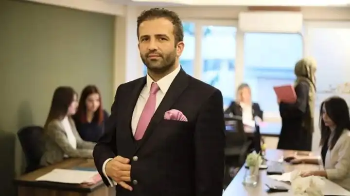 AK Partili Hakan Kalfaoğlu 'na saldırı  
