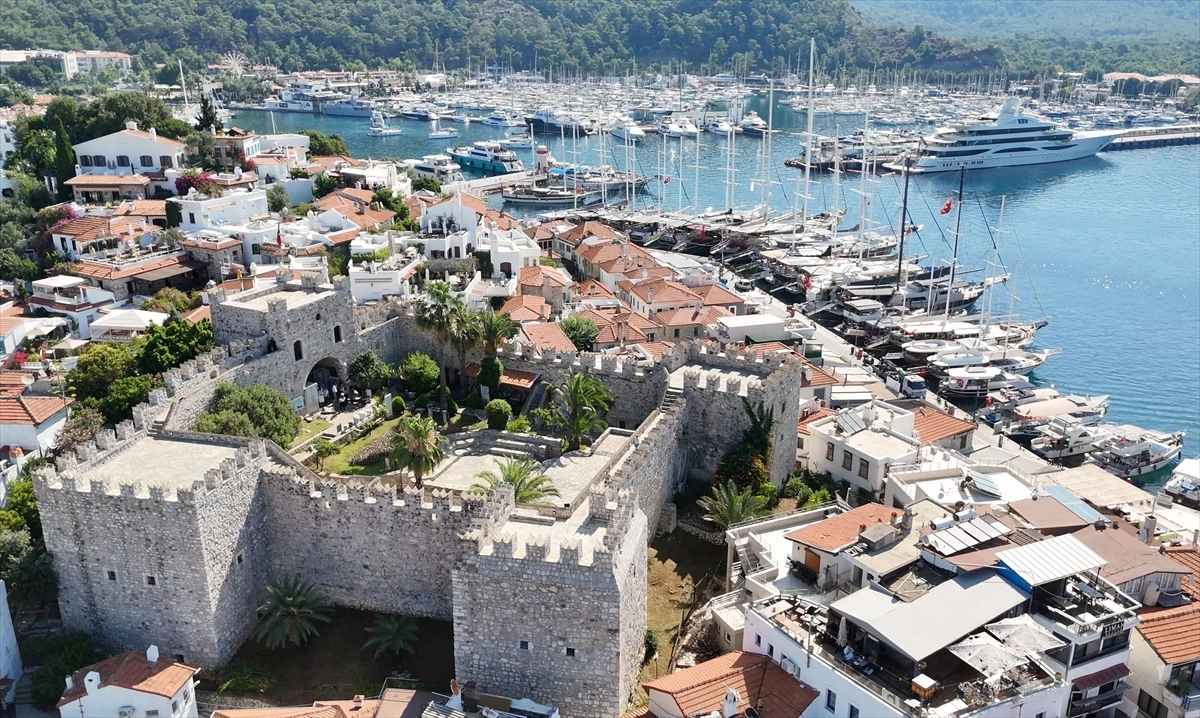 Marmaris’te 2 Bin 200 Yıllık Bronz Kadın Heykeli İlk Kez Ziyaretçileriyle Buluşacak başlıklı video haberin görseli