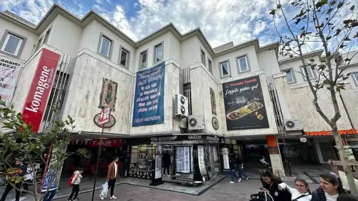 Salepçioğlu İş Hanı yenileniyor