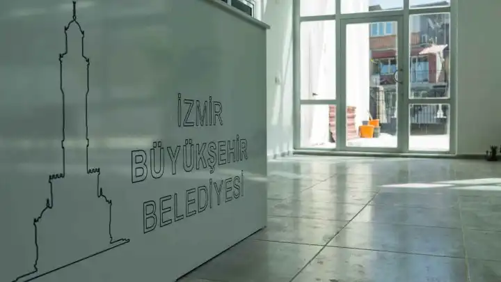 Büyükşehir'in Zeytinlik Hizmet Binası hizmete açıldı
