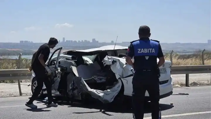 Çatalca'da feci kaza: Astsubay hayatını kaybetti, iki uzman çavuş yaralandı