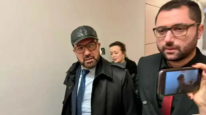 Estetik cerrah Bülent Cihantimur’a 1 ay meslekten men cezası