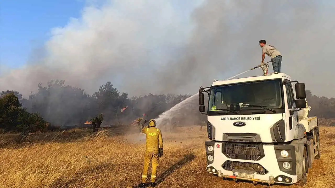 Günay’dan İzmir’deki yangınlar için birlik çağrısı haberinin görseli