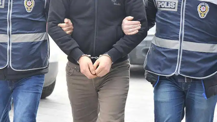 İmamoğlu'na destek için diplomasını yırtmıştı: Şafak operasyonuyla gözaltına alındı!