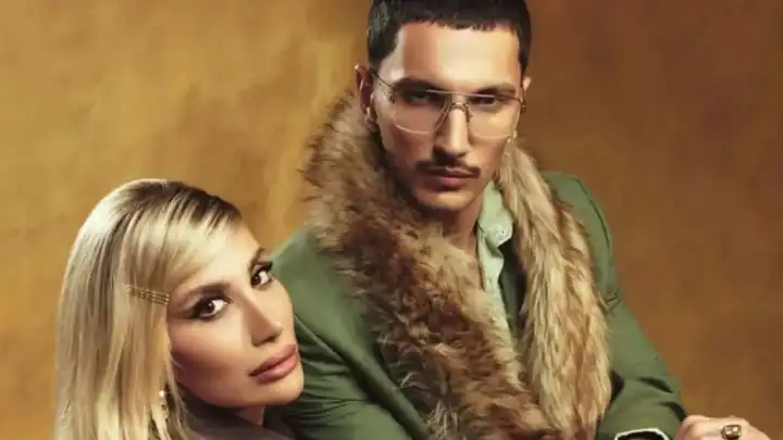 İrem Derici ve Melih Kunukcu ayrıldı mı? Takipten çıkıp fotoğrafları sildi!