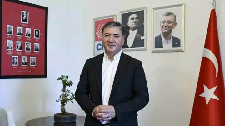 CHP'li Murat Emir hastaneye kaldırıldı