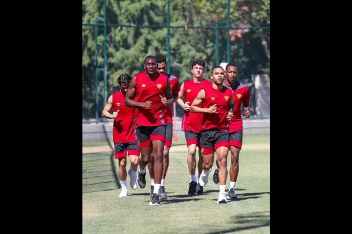Göztepe’den yeni sezon mesajı 