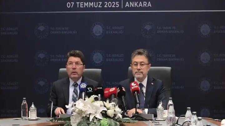 Bakan Yumaklı'dan bitkisel ve hayvansal ürün üretimiyle ilgili önemli açıklamalar!