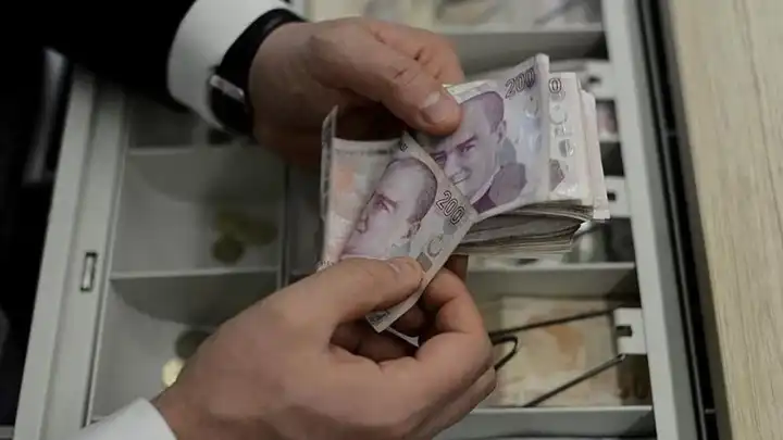MTV 2025 ikinci taksit ödemeleri başladı: Bankalar 4’e varan taksit imkanı sunuyor