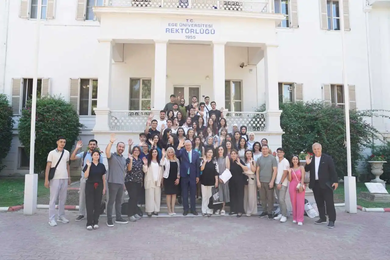 Nahçıvanlı öğrenciler Ege’de staj yapacak haberinin görseli