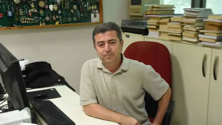 Dr. Levent Yurga