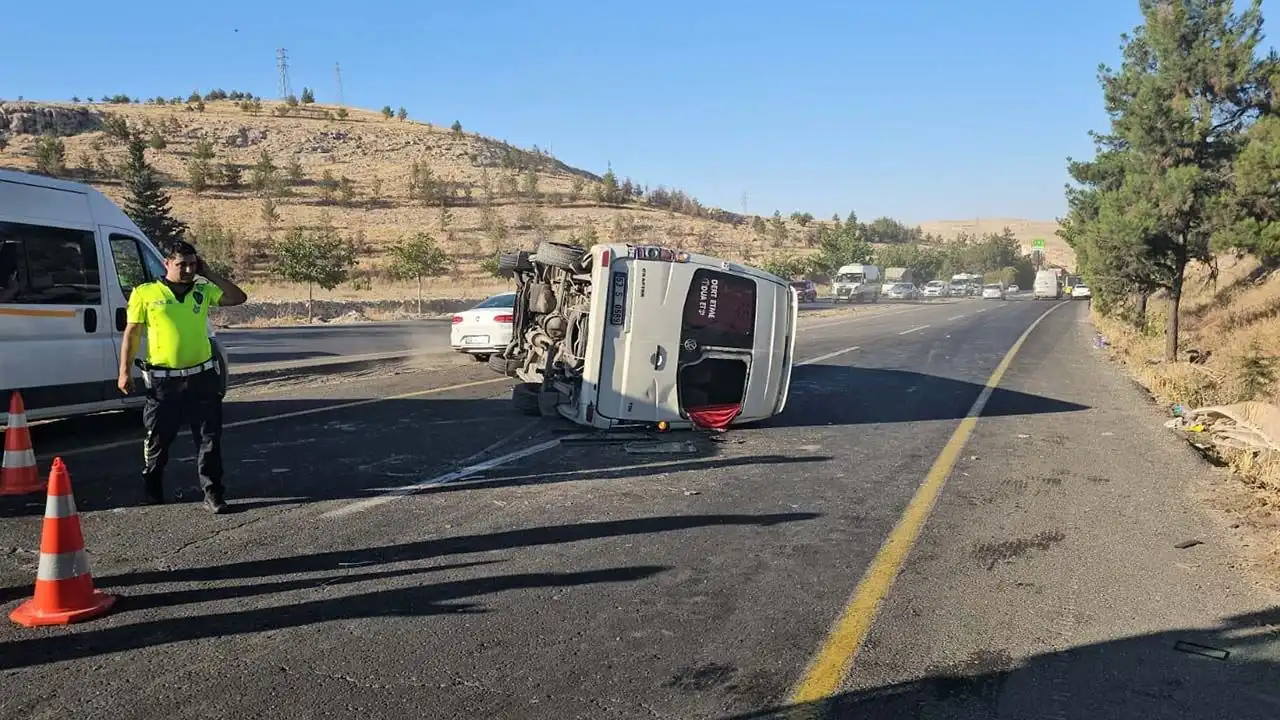 Şanlıurfa'da kaza: 13 yaralı haberinin görseli