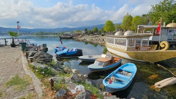 Sapanca Gölü kuruyor!