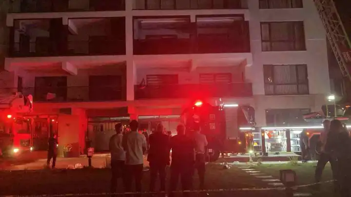 Başkentte 26 katlı binada yangın paniği