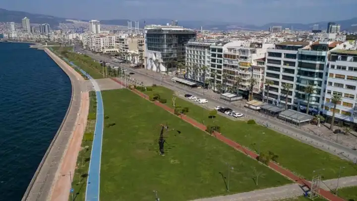 İzmir’de bugün hava nasıl olacak? 13 Temmuz İzmir günlük hava durumu tahminleri